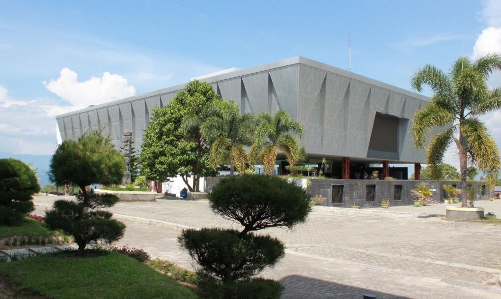 Tripadvisor Pusat Tb Silalahi Museum